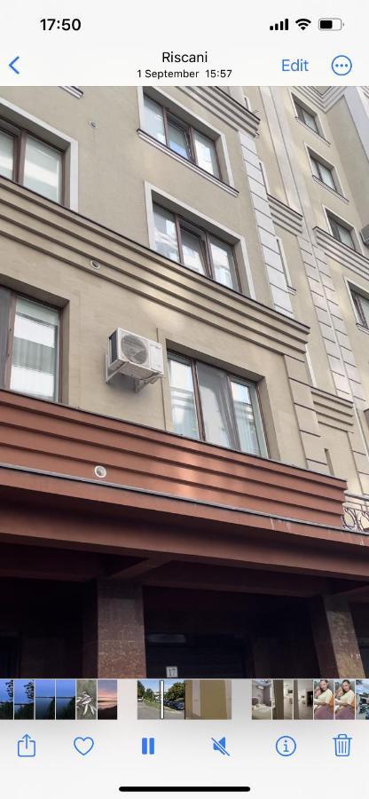 Apartament In The Center Of Chişinǎu Buitenkant foto